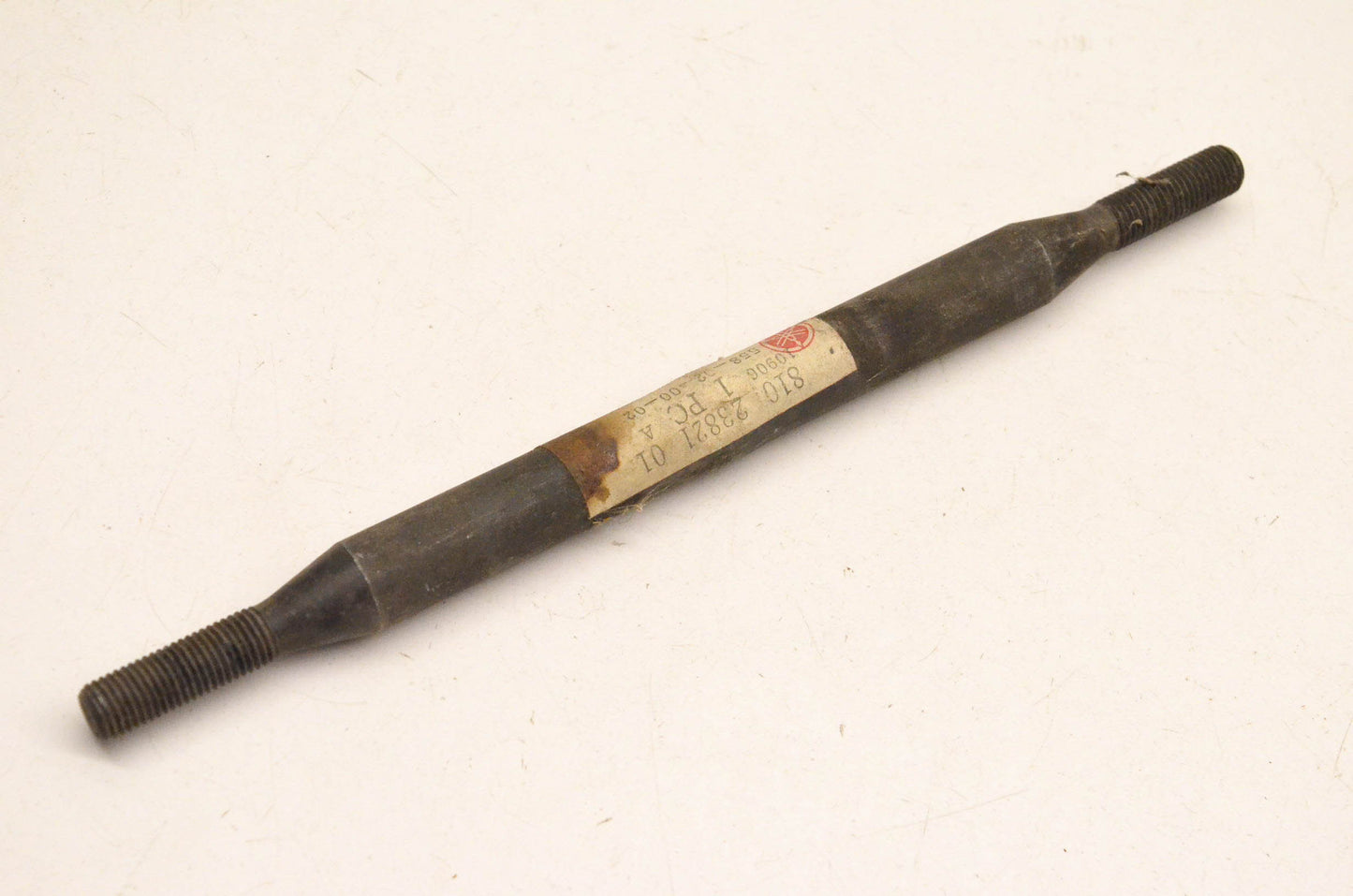 New OEM Yamaha 810-23821-01-00 Steering Relay Rod NOS