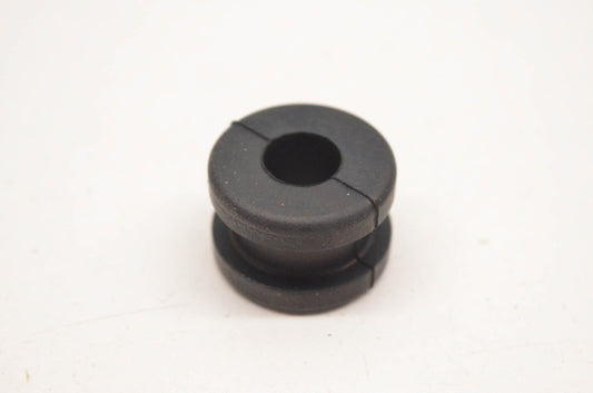 New OEM Yamaha 90480-18290-00 Grommet NOS