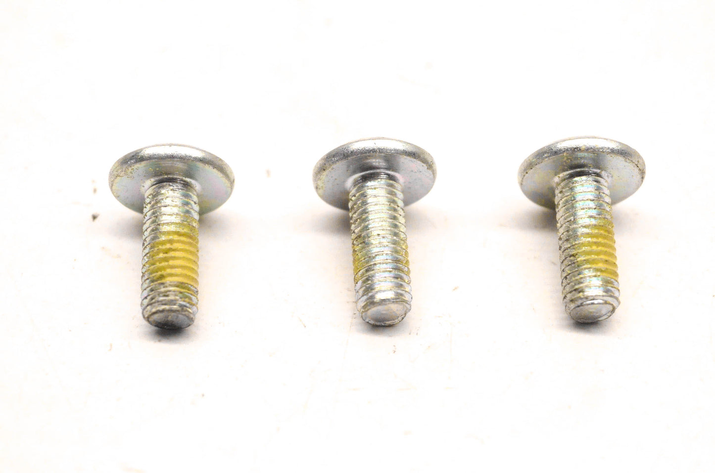 New Aftermarket 250000312 Torx Truss Screw Qty 3 NOS