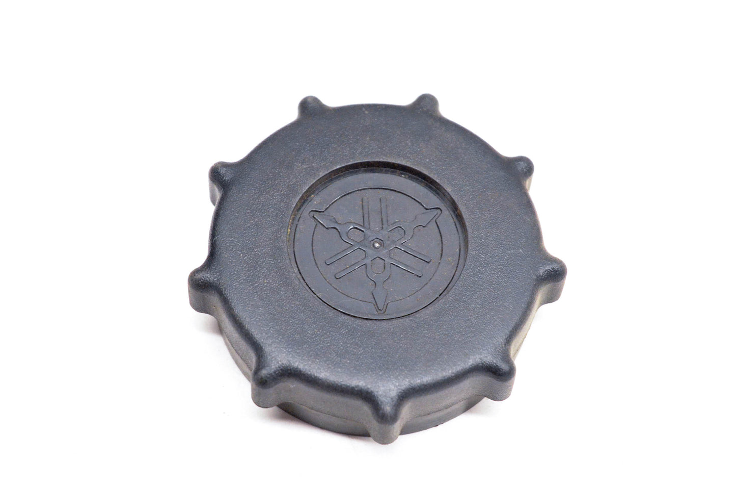 New OEM Yamaha 810-24611-00-00 Fuel Cap NOS