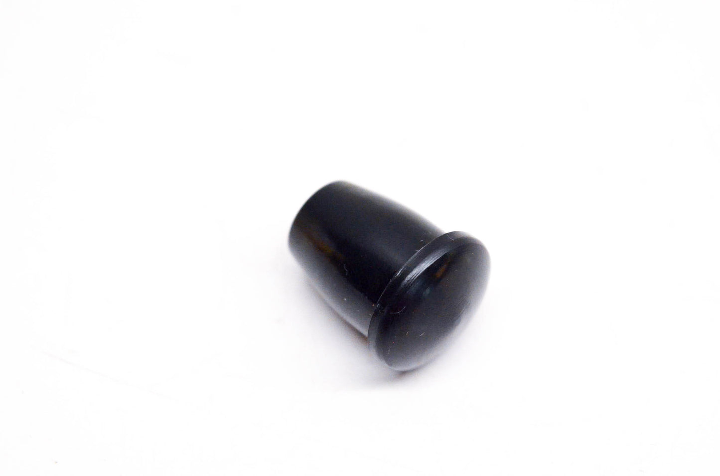 New OEM Yamaha 1J3-24742-00-00 Grommet NOS