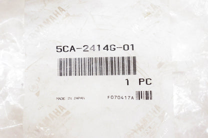 New OEM Yamaha 5CA-2414G-01-00 Seal NOS