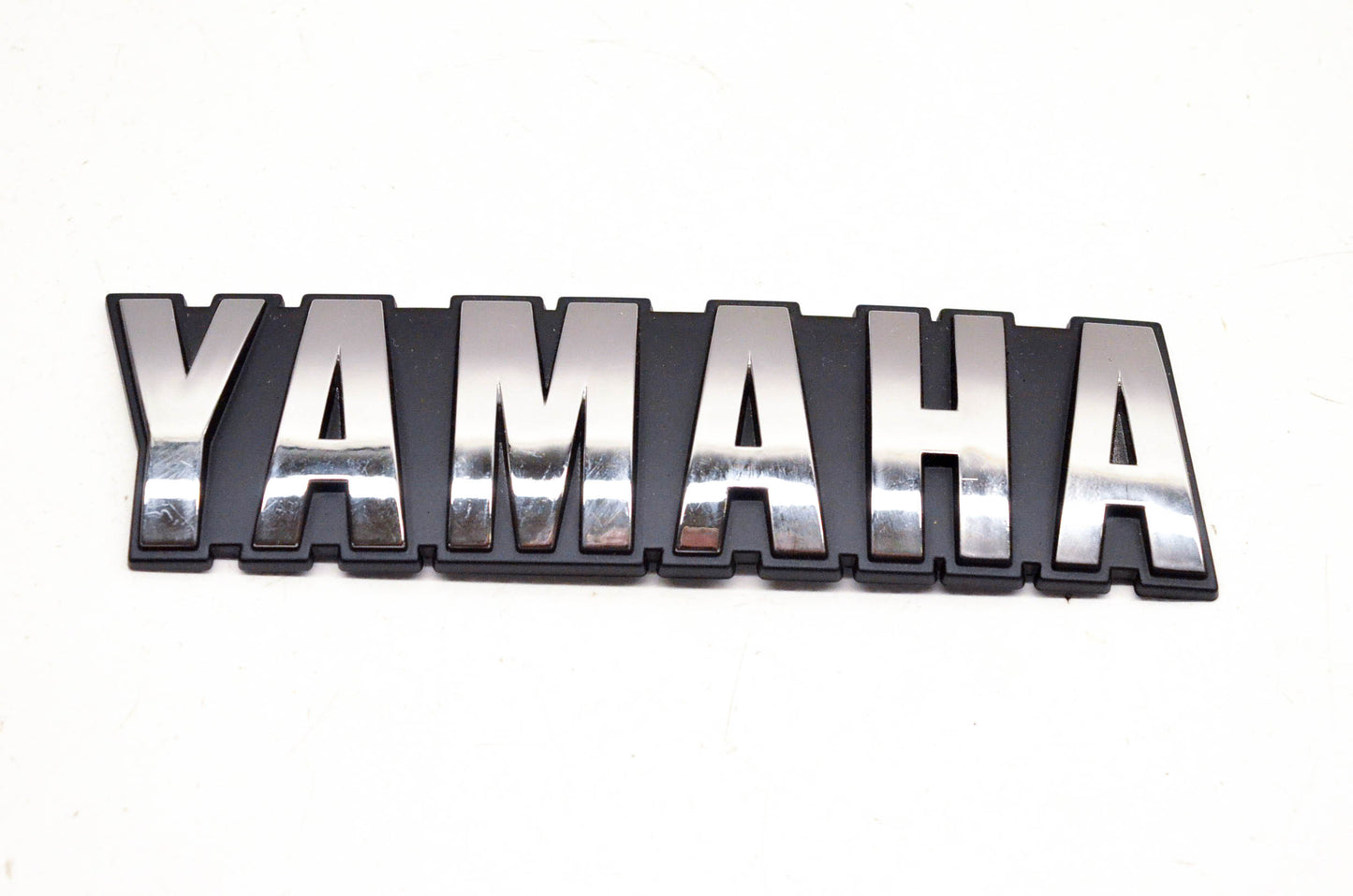 New OEM Yamaha 3X0-24161-20-00 Emblem NOS
