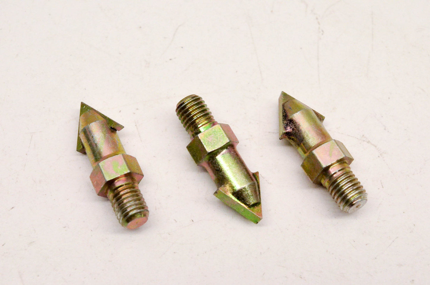 Woody's GDW-8750B Arrow Wedge Studs Qty 3 NOS
