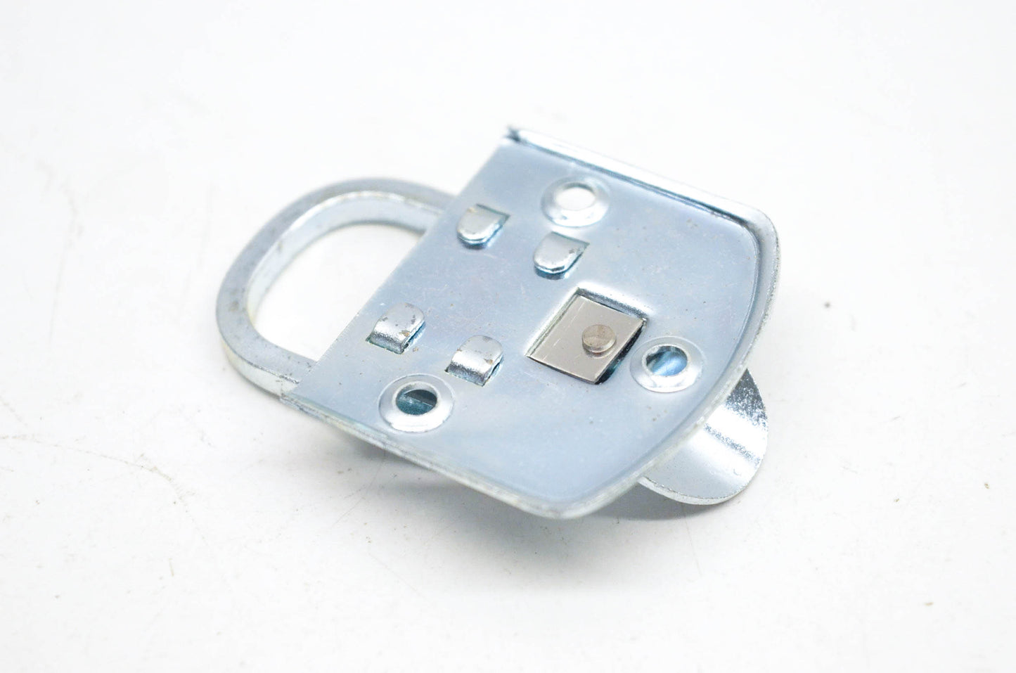 New OEM Yamaha 822-77340-00-00 Luggage Box Latch NOS
