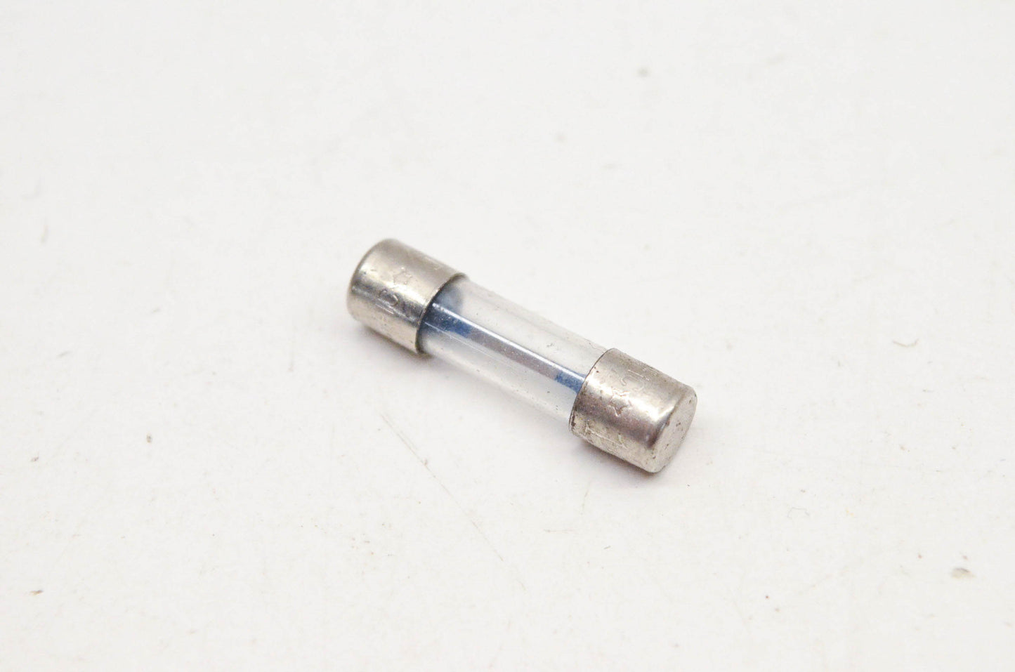 New OEM Yamaha 4X7-82151-00-00 15amp Fuse NOS