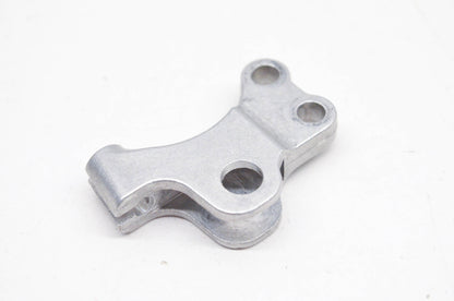 New OEM Yamaha 5XD-82846-00-00 Starter Lever Holder NOS