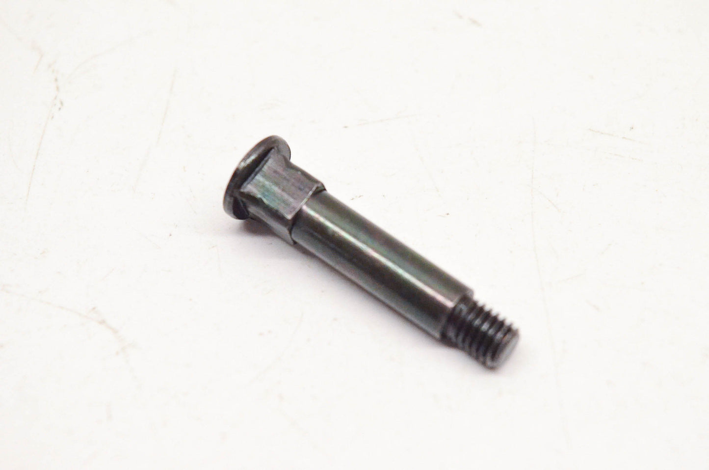 New OEM Yamaha 5G2-83317-00-00 Flasher Bolt NOS