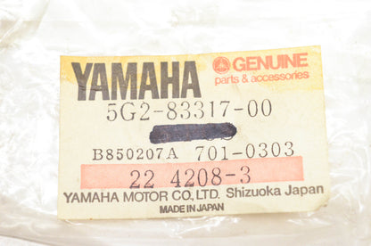 New OEM Yamaha 5G2-83317-00-00 Flasher Bolt NOS