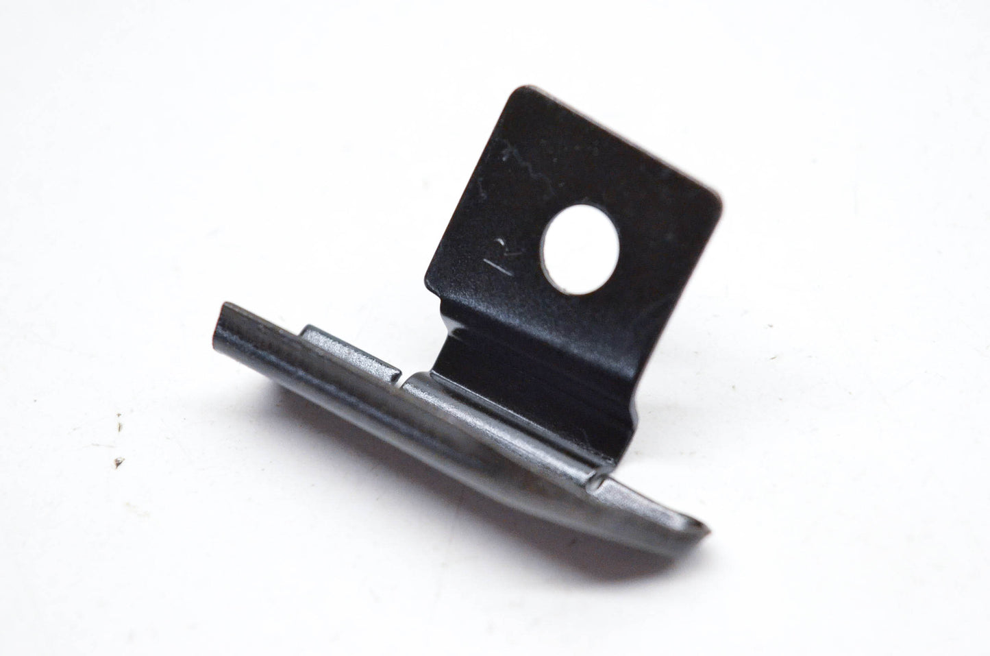 New OEM Yamaha 25G-28357-00-00 Stay NOS
