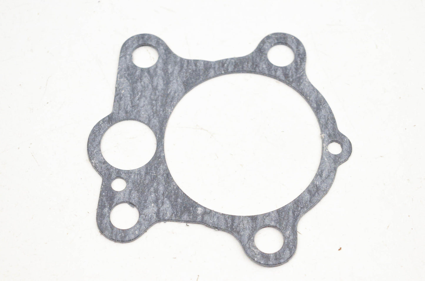 New OEM Yamaha 663-44315-A0-00 Water Pump Gasket NOS