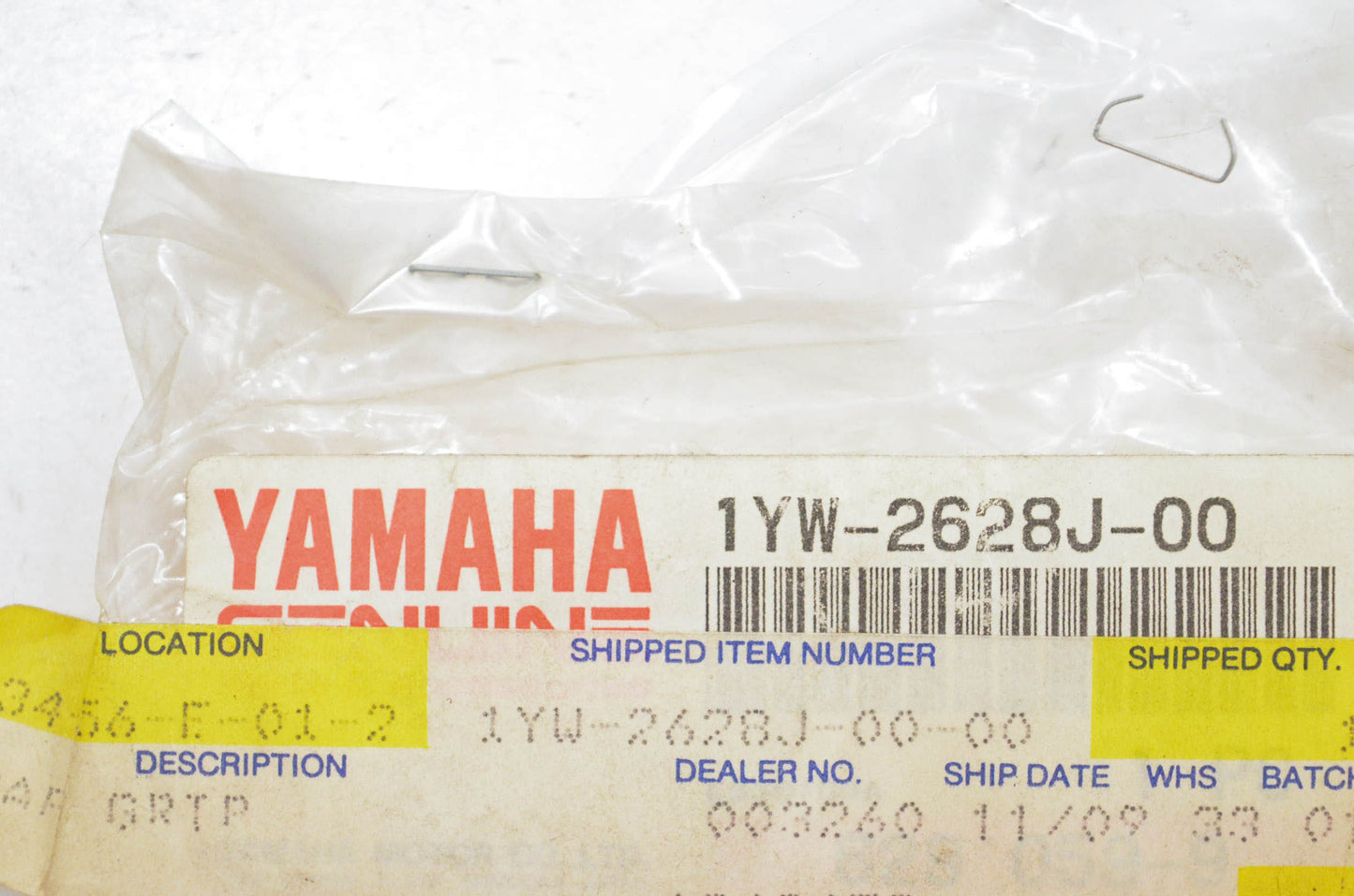 New OEM Yamaha 1YW-2628J-00-00 Grip Cap NOS