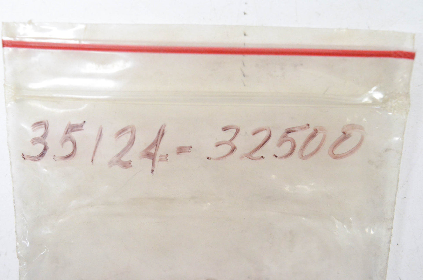 New OEM Suzuki 35124-32500 Headlamp Lens NOS