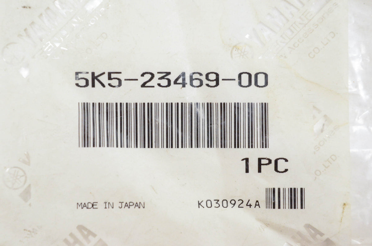 New OEM Yamaha 5K5-23469-00-00 Bolt Cover NOS