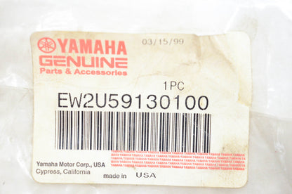 New OEM Yamaha EW2-U5913-01-00 Packing NOS