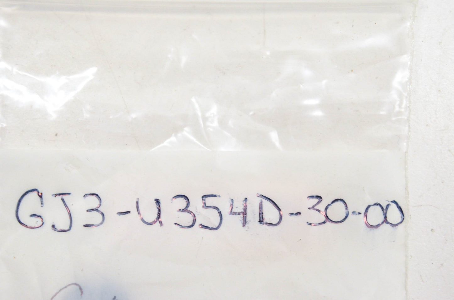 New OEM Yamaha GJ3-U354D-30-00 Black Cap NOS