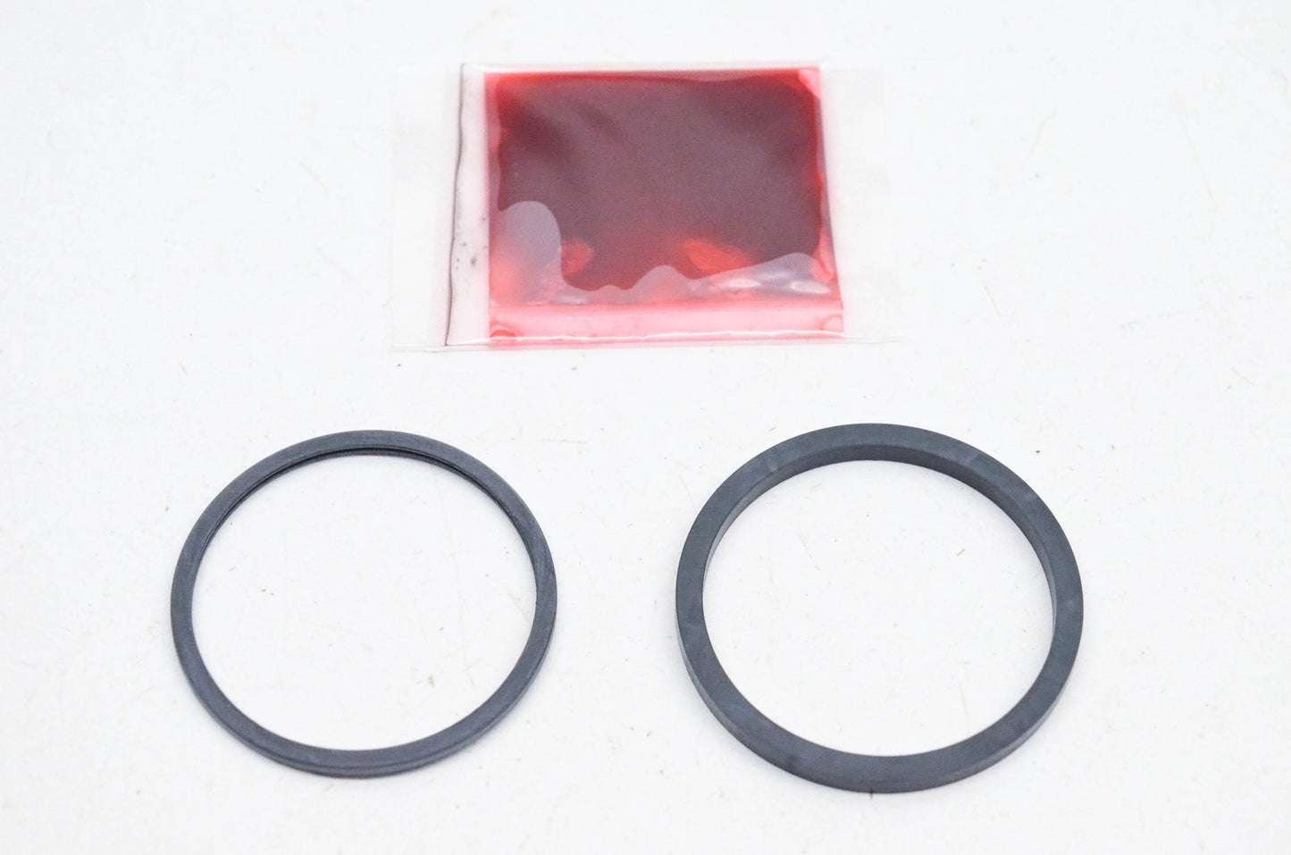New OEM Yamaha 4L0-W0047-01-00 Brake Caliper Seal Kit NOS