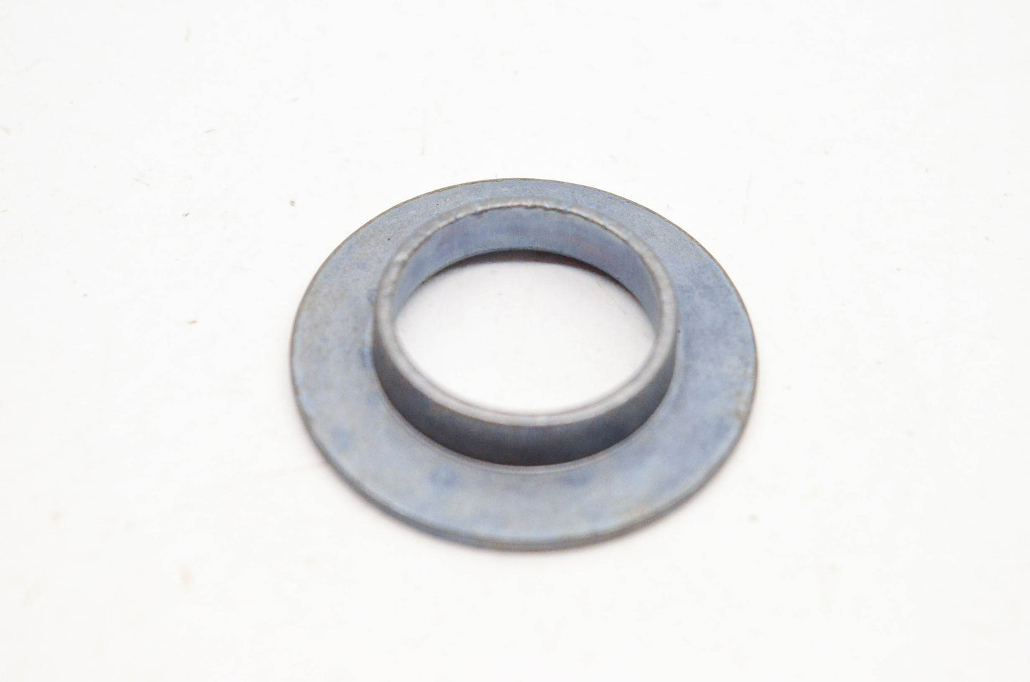 New OEM Yamaha 1FK-23142-00-00 Spring Upper Seat Plate NOS