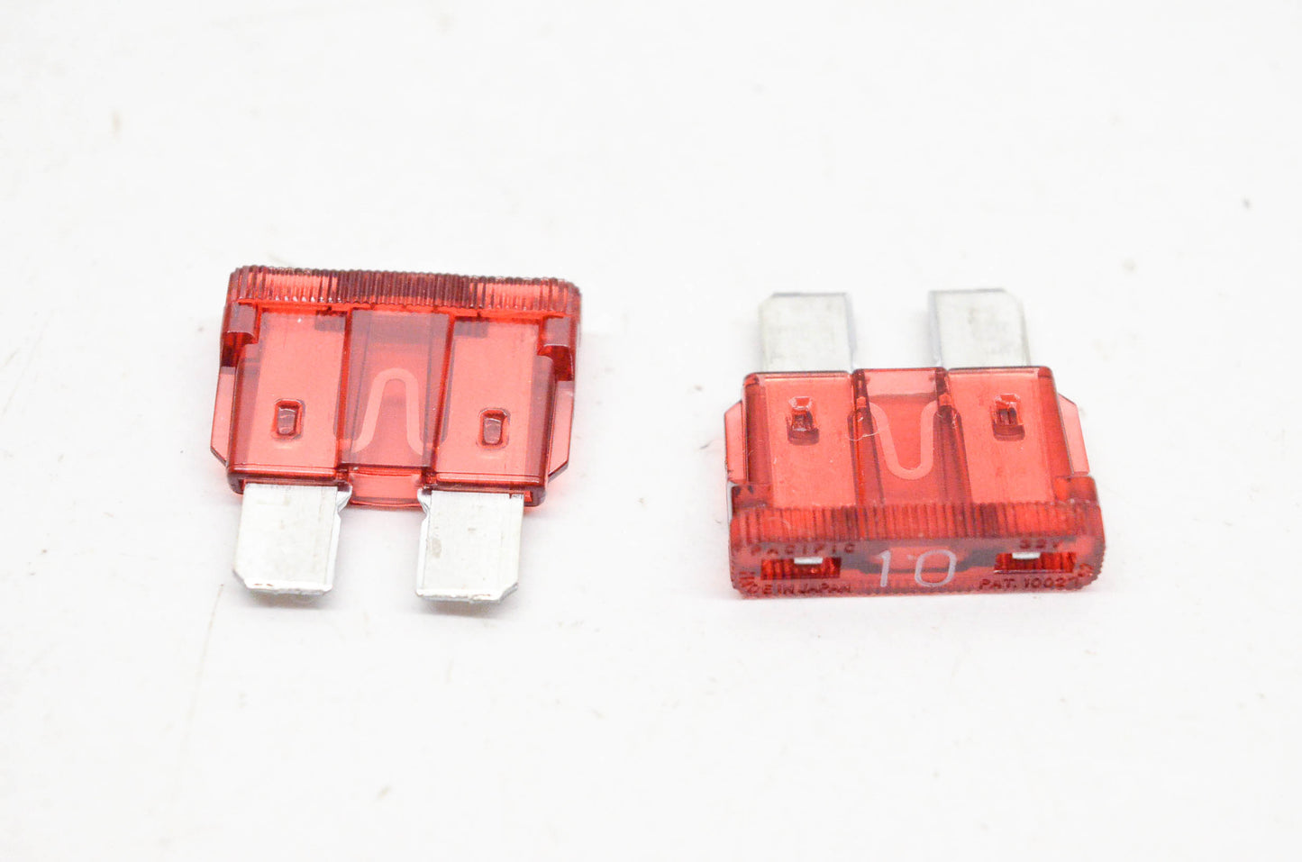New OEM Yamaha 42X-82151-00-00 10amp Fuses Qty 2 NOS