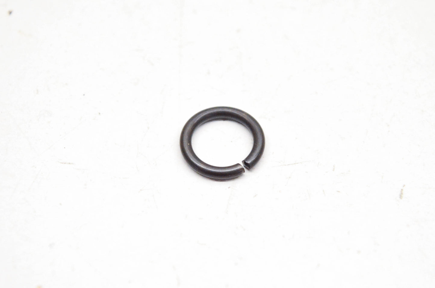 New OEM Yamaha 663-81834-10-00 Snap Ring NOS