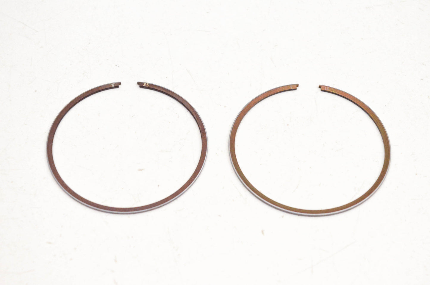 New OEM Yamaha 3R9-11610-10-00 Piston Ring Kit Std NOS