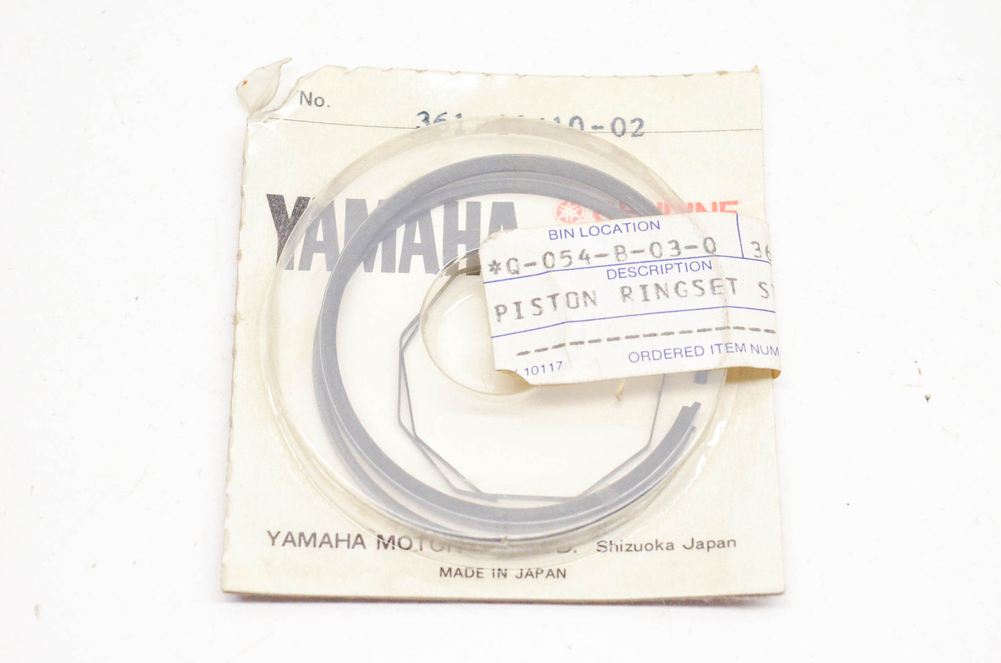 New OEM Yamaha 361-11610-02-00 Piston Ring Kit Std NOS