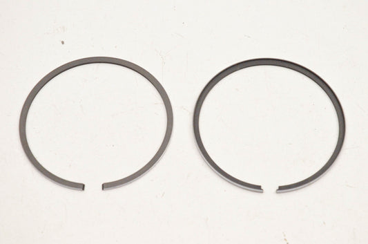 New OEM Yamaha 839-11610-10-00 Piston Ring Kit 1st O/S NOS