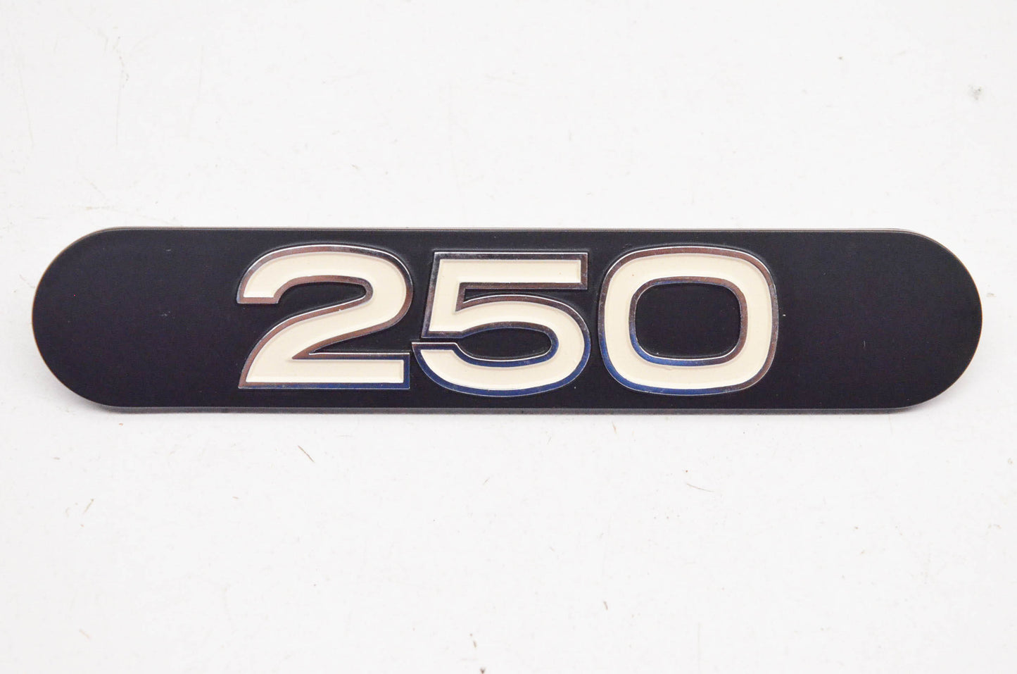 New OEM Yamaha 311-14729-00-00 Protector Emblem NOS