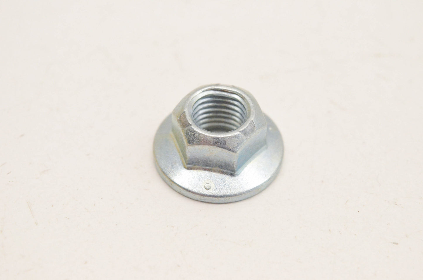 New OEM Yamaha 5LP-21244-00-00 Flange Nut NOS