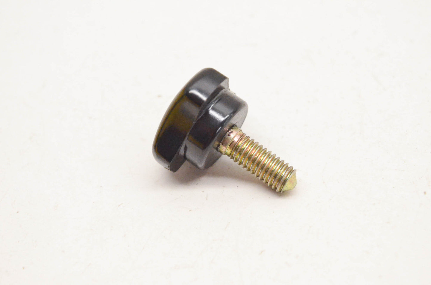 New OEM Yamaha 14T-21714-00-00 Side Cover Knob NOS