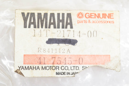 New OEM Yamaha 14T-21714-00-00 Side Cover Knob NOS