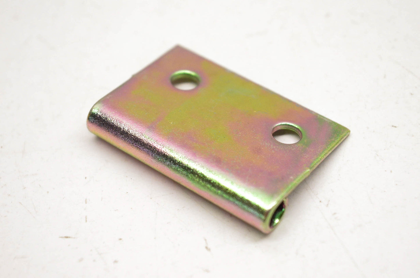 New OEM Yamaha 88F-2194X-00-00 Shroud Bracket NOS