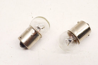 New OEM Yamaha 3GD-84714-00-XX Candlepower 12V Headlamp Bulbs Qty 2 NOS