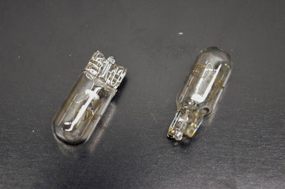 New OEM Yamaha 4G1-84744-00-XX Narva Replacement Bulbs 12v 3.4w Qty 2 NOS