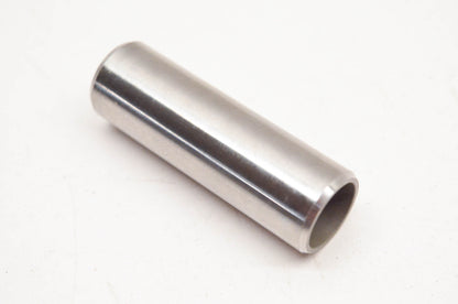 New OEM Yamaha 1C3-11633-00-00 Piston Pin NOS