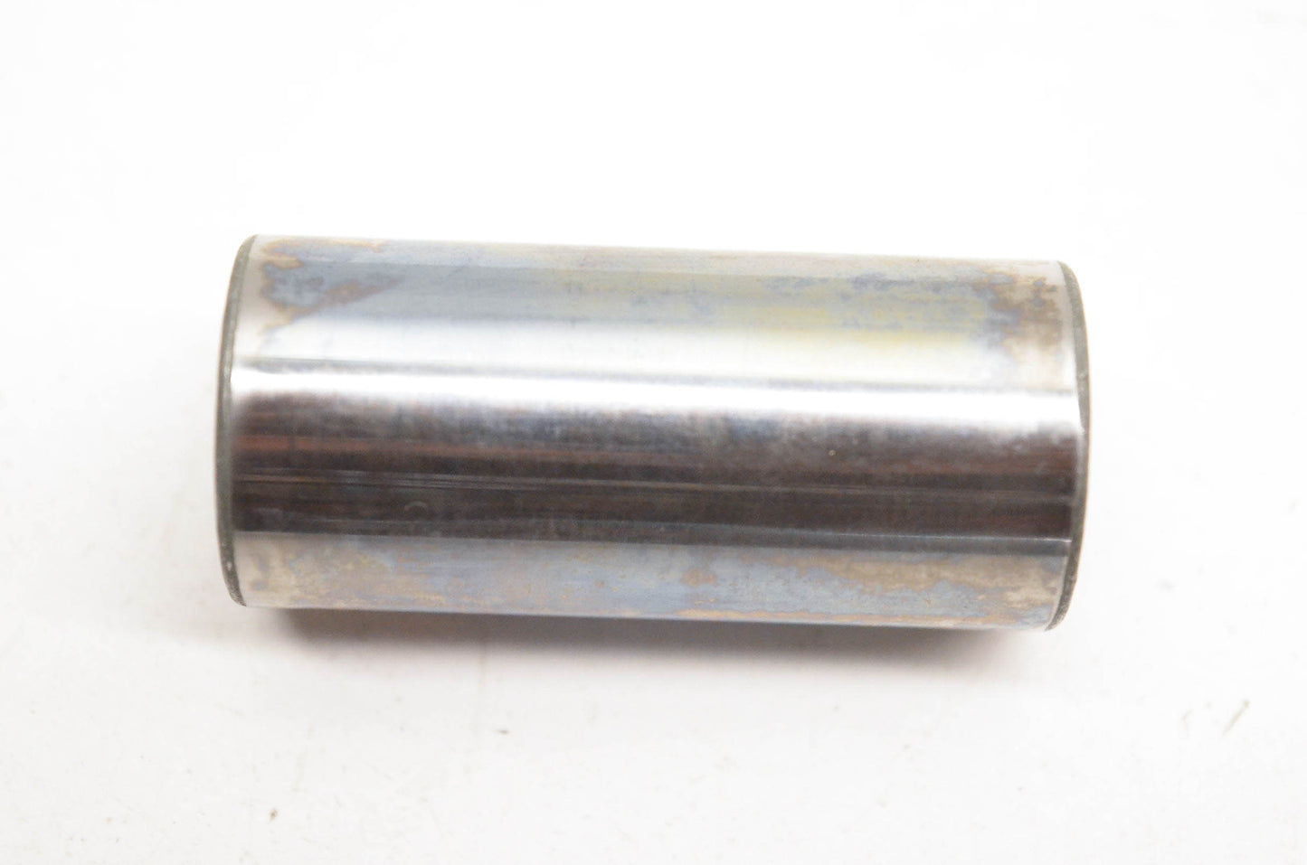 New OEM Yamaha 164-11681-01-00 Crank Pin NOS