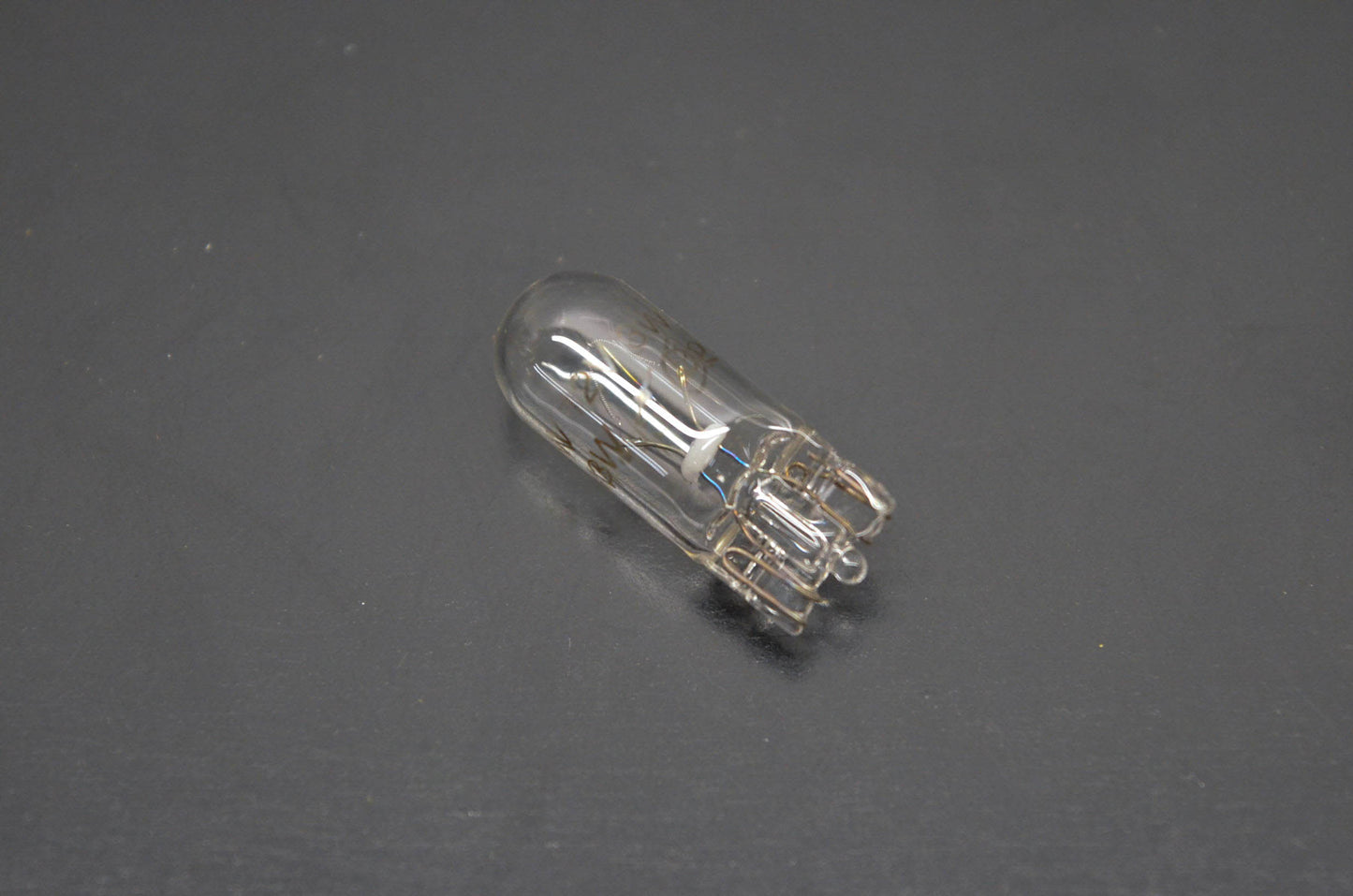 New OEM Yamaha 4G1-84744-00-XX Replacement 12v 3w Bulb NOS