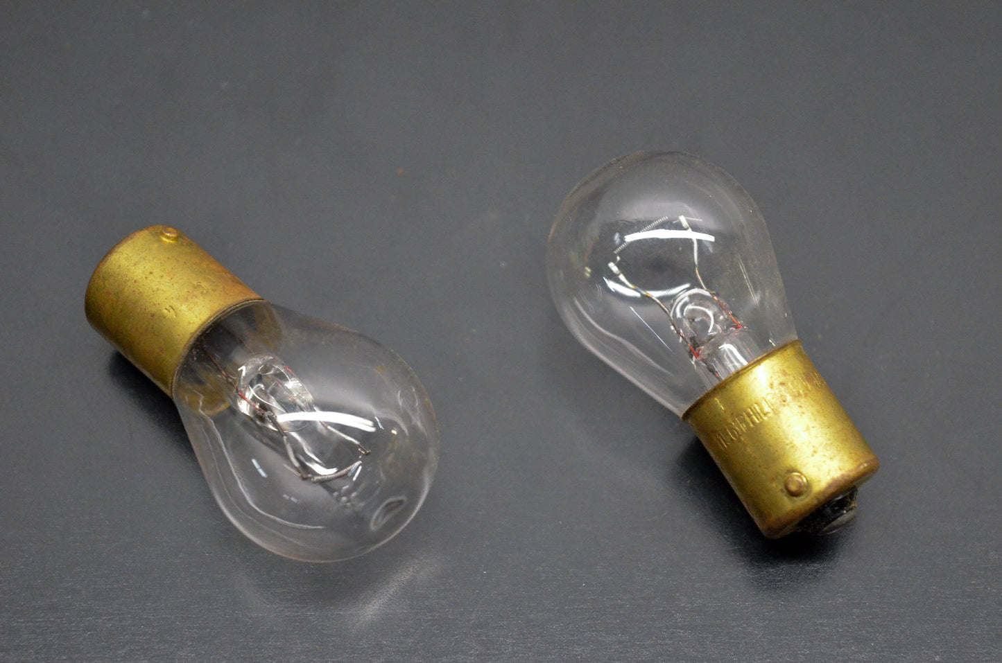 Phillips Replacement 1156 12v Turn Signal Bulb Qty 2 NOS