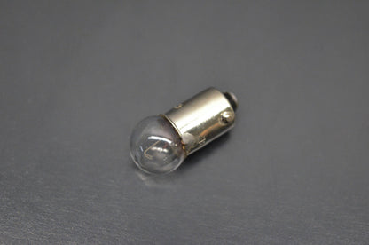 New OEM Yamaha 123-83516-21-XX Candlepower 12v 3.4w Bulb NOS