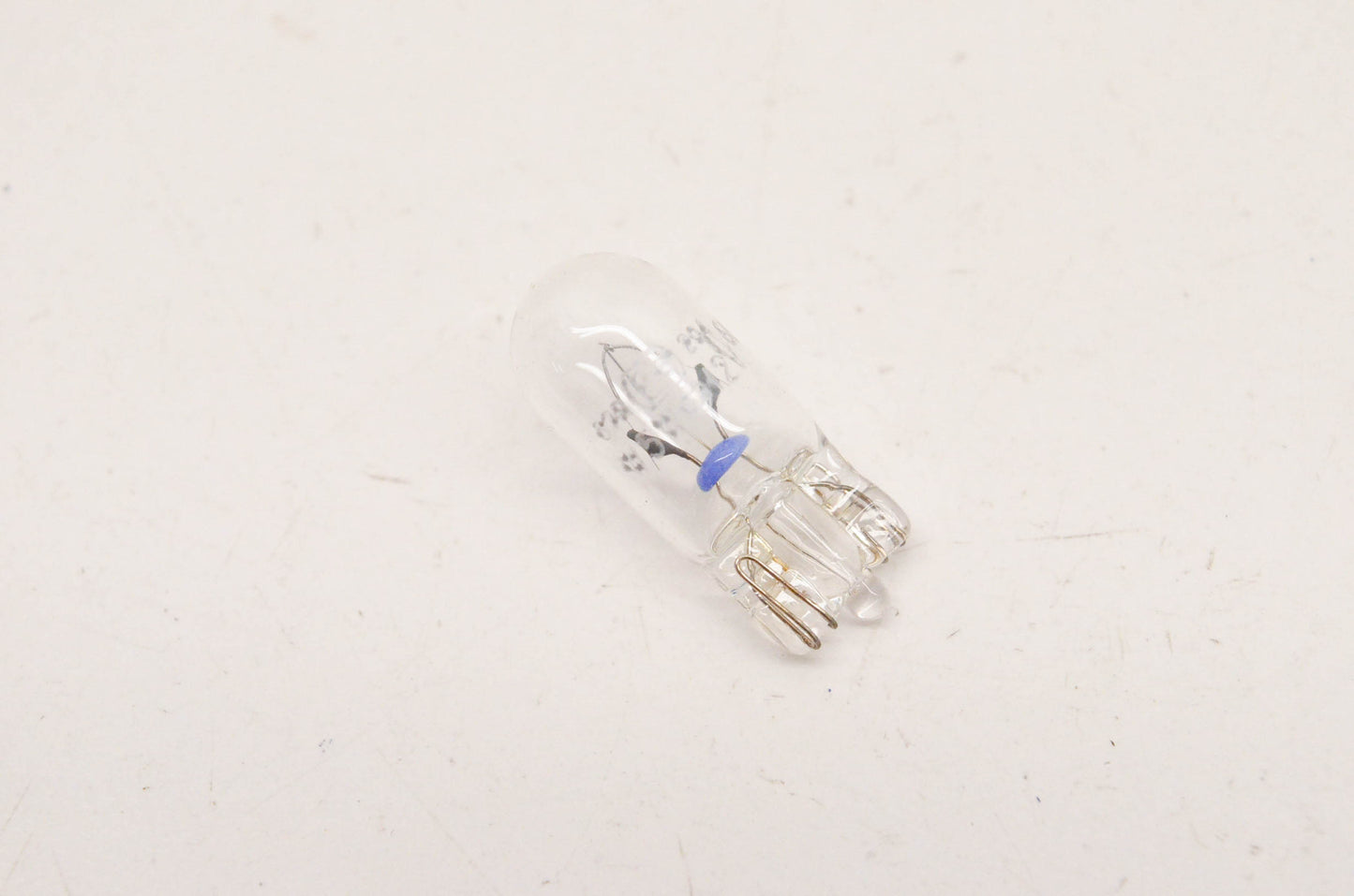 New OEM Yamaha 4SV-84347-00-00 12v 5w Bulb NOS