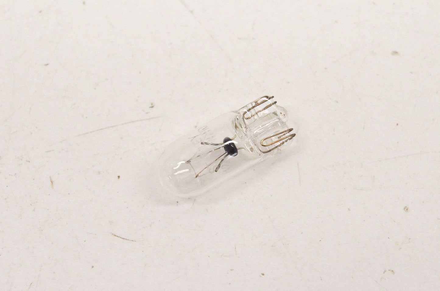 New OEM Yamaha 3GM-83517-00-00 12v 1.7w Meter Bulb NOS