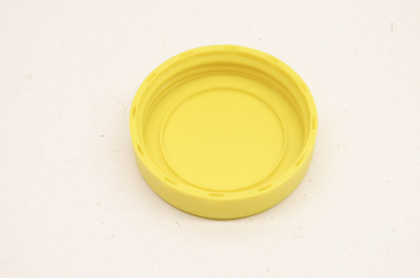 New OEM Yamaha EW2-U5912-01-00 Yellow Case Cap NOS