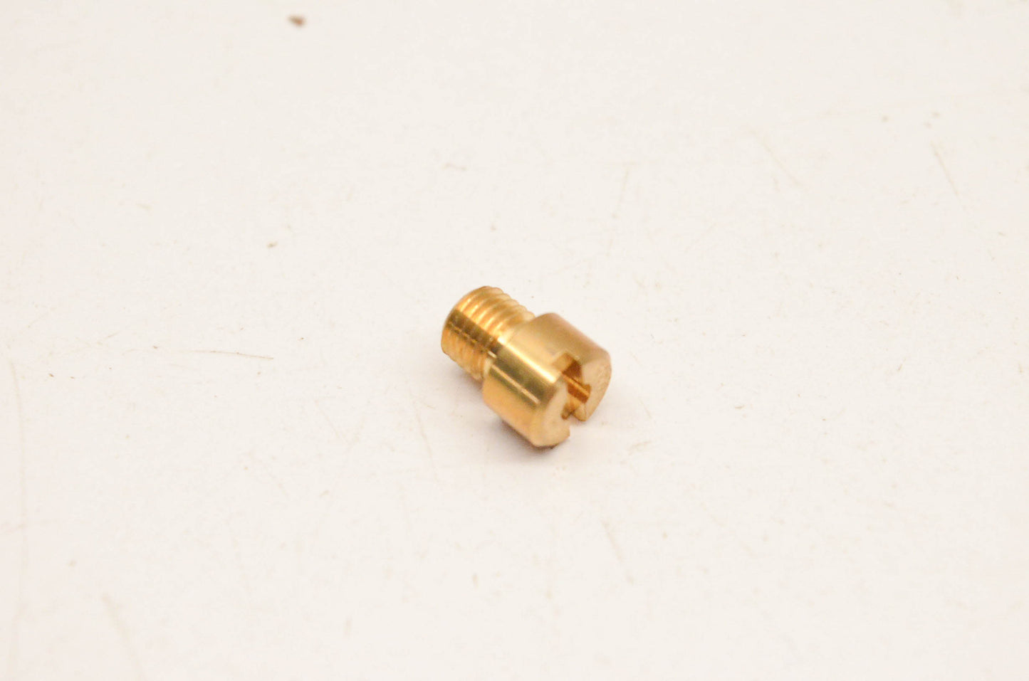 New OEM Yamaha 18A-1414A-67-00 Main Jet #82.5 NOS