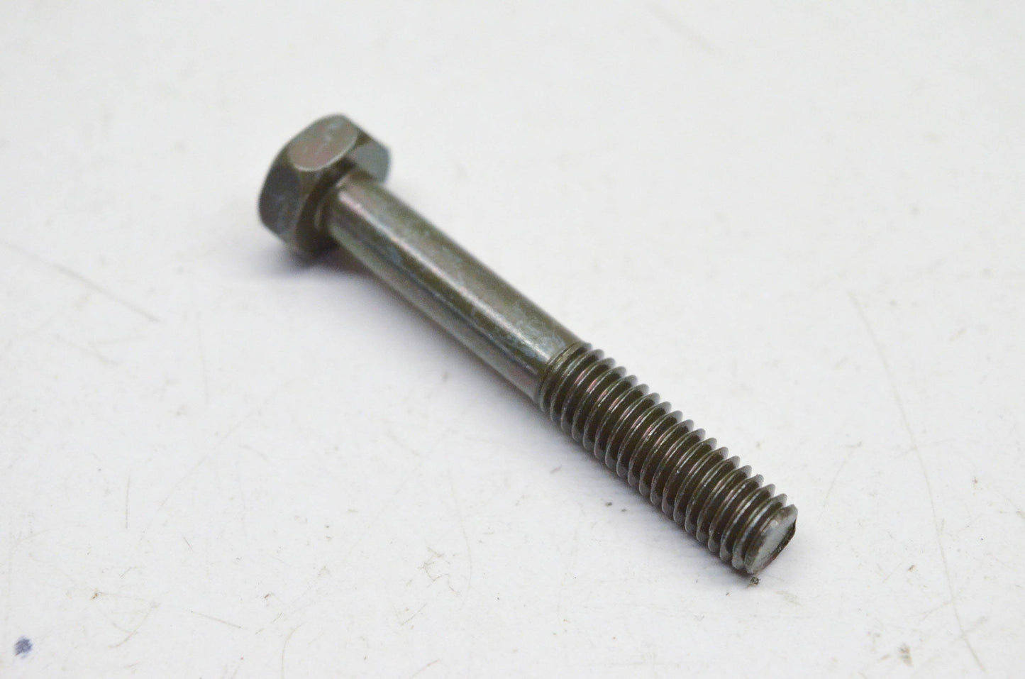 New OEM Yamaha 97017-06040-00 Bolt NOS