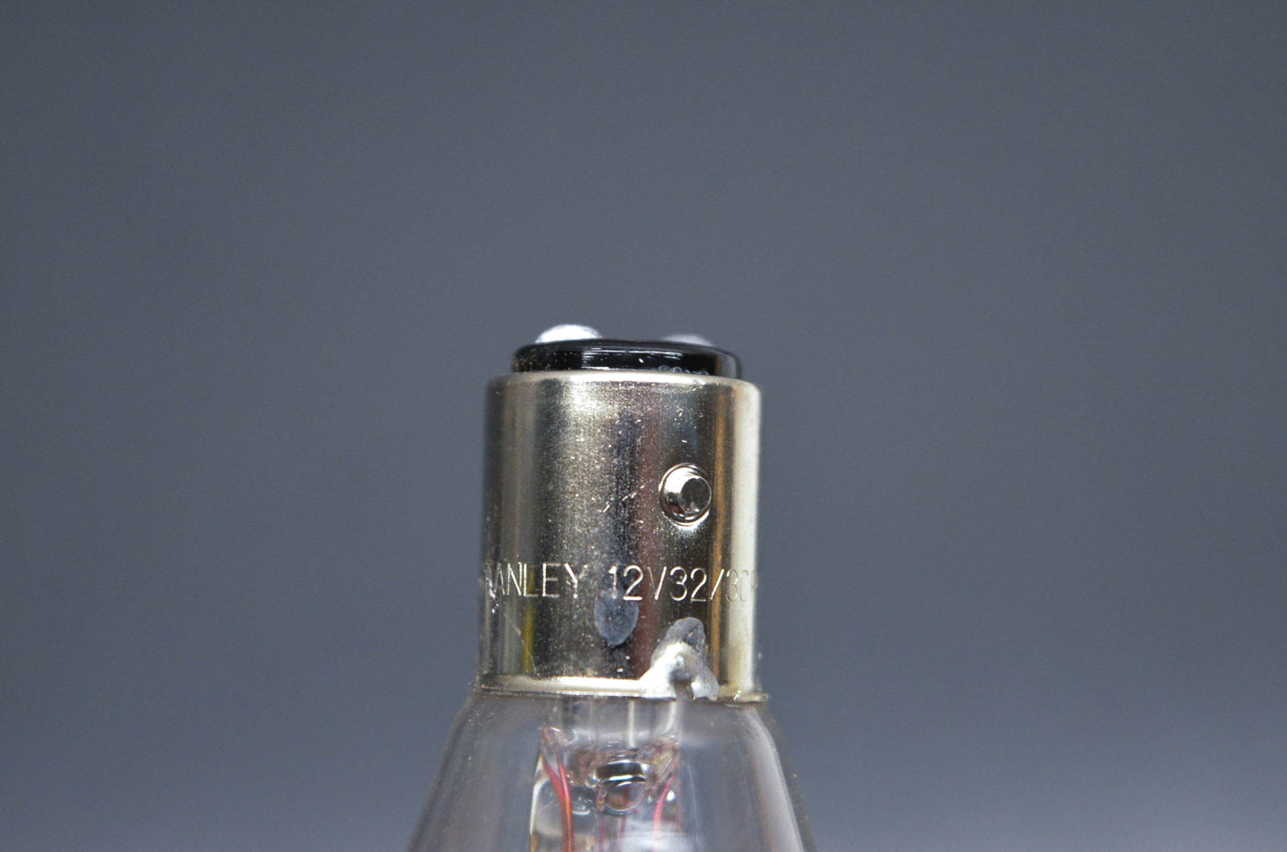 Stanley 410504100 Replacement Bulbs 12v32/3CP B Qty 4 NOS