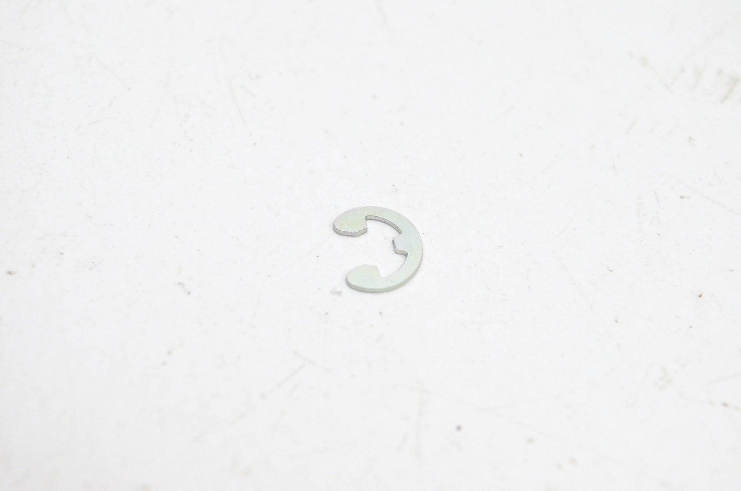 New OEM Suzuki 08332-1104A E Ring Clip NOS