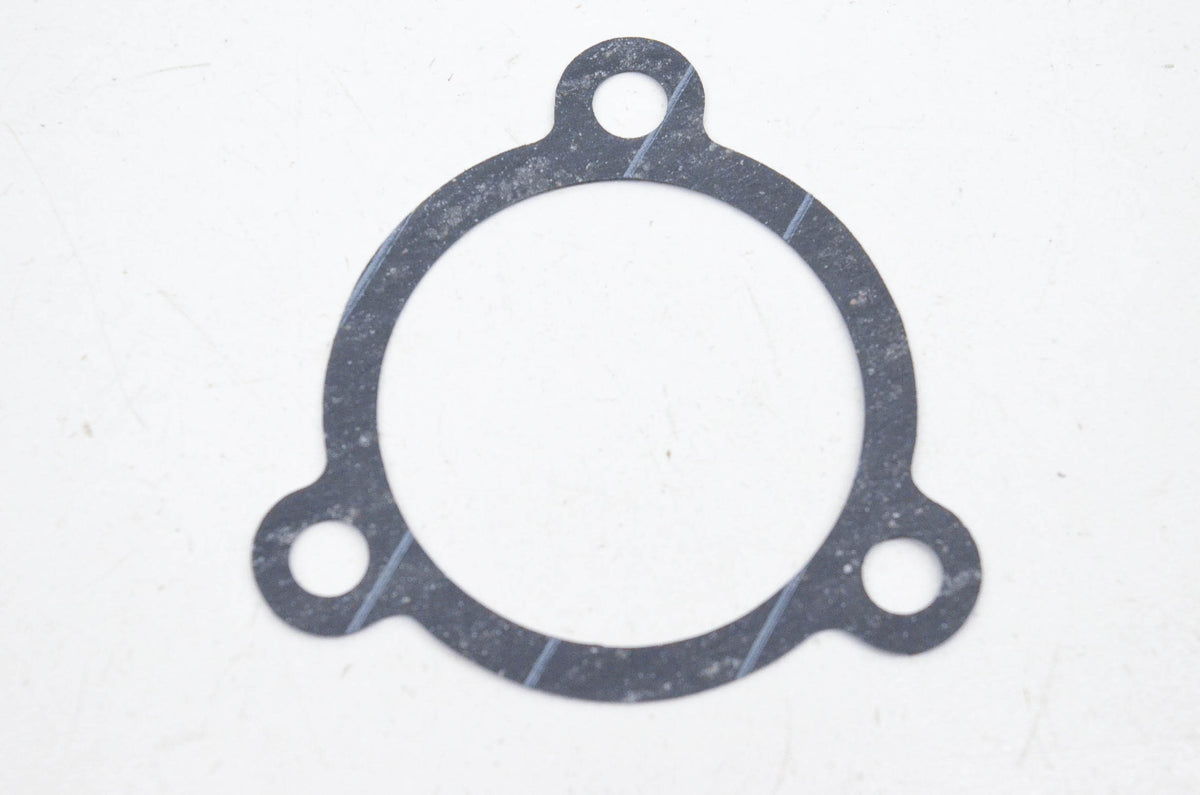 New OEM Yamaha 6K8-13674-A1-00 Air Cooler Cover Gasket NOS