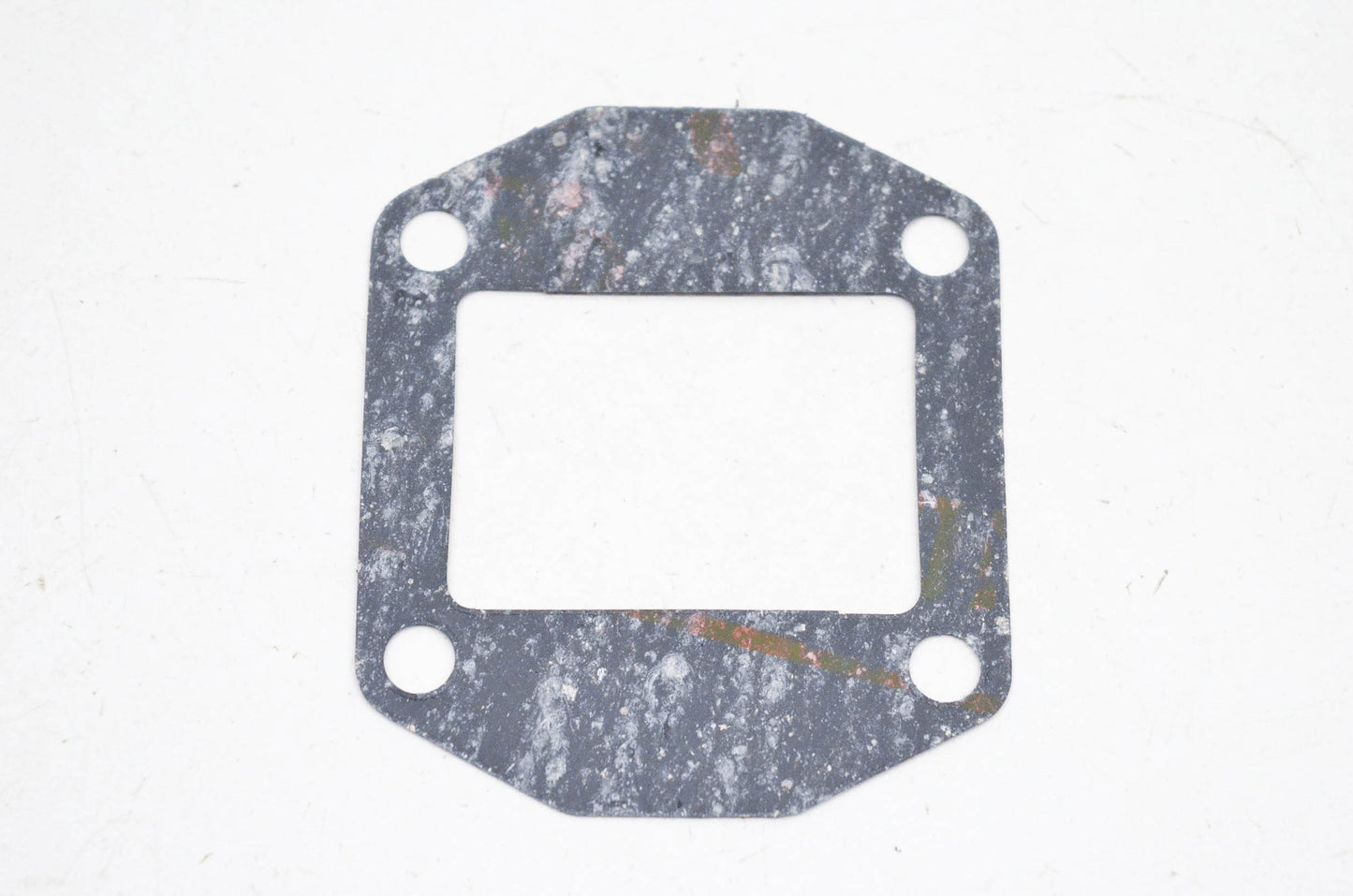 New OEM Yamaha 3VM-13621-00-00 Valve Seat Gasket NOS
