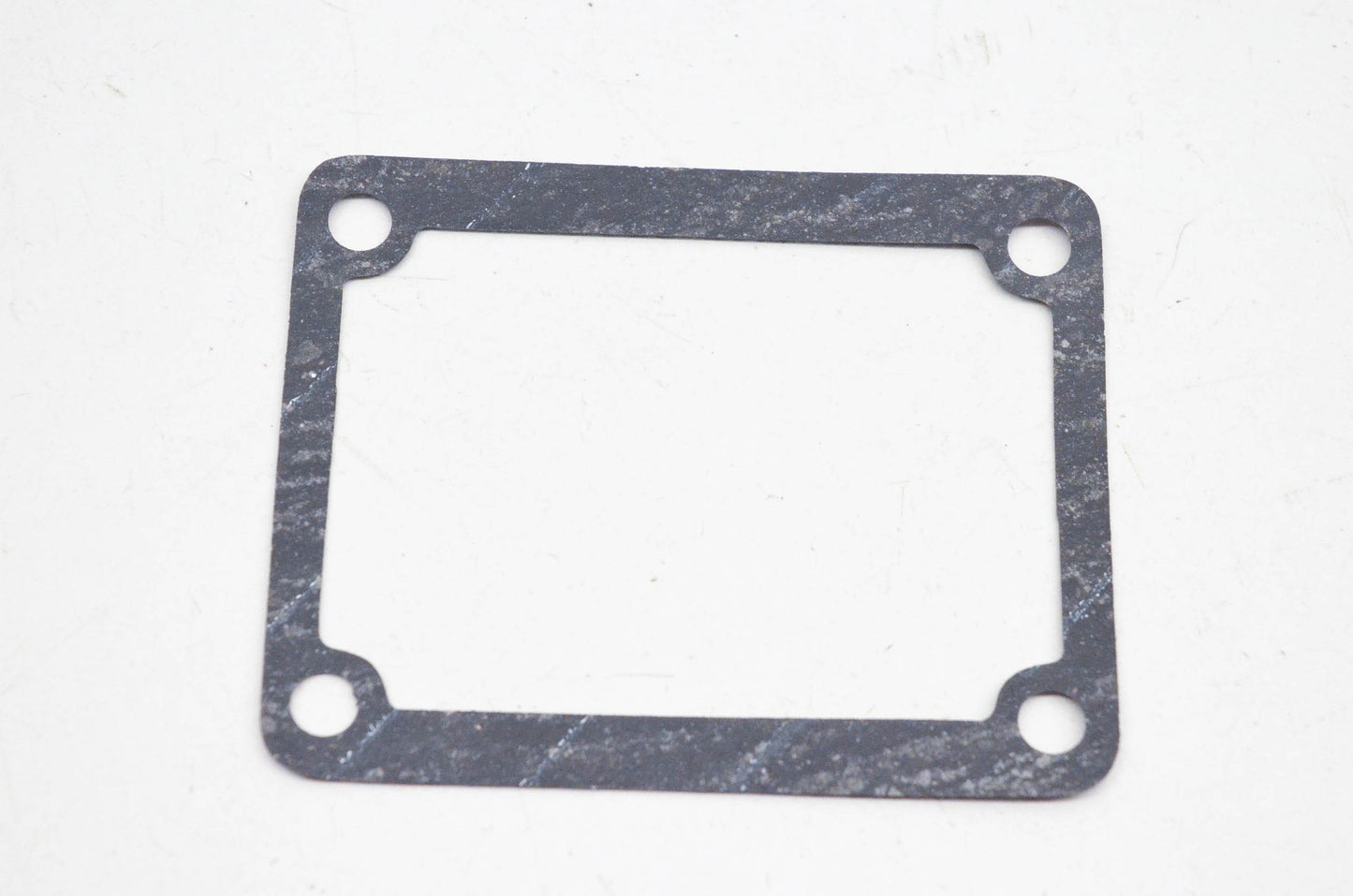 New OEM Yamaha 3R3-13621-01-00 Valve Seat Gasket NOS