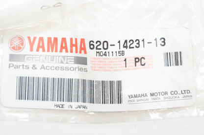 New OEM Yamaha 620-14231-13-00 Main Jet #65 NOS